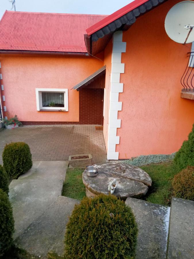 Agroturystyka U Janosika Bozkow Ngoại thất bức ảnh